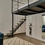 Stylish Duplex In The Heart Of Milan - Navigli Bocconi