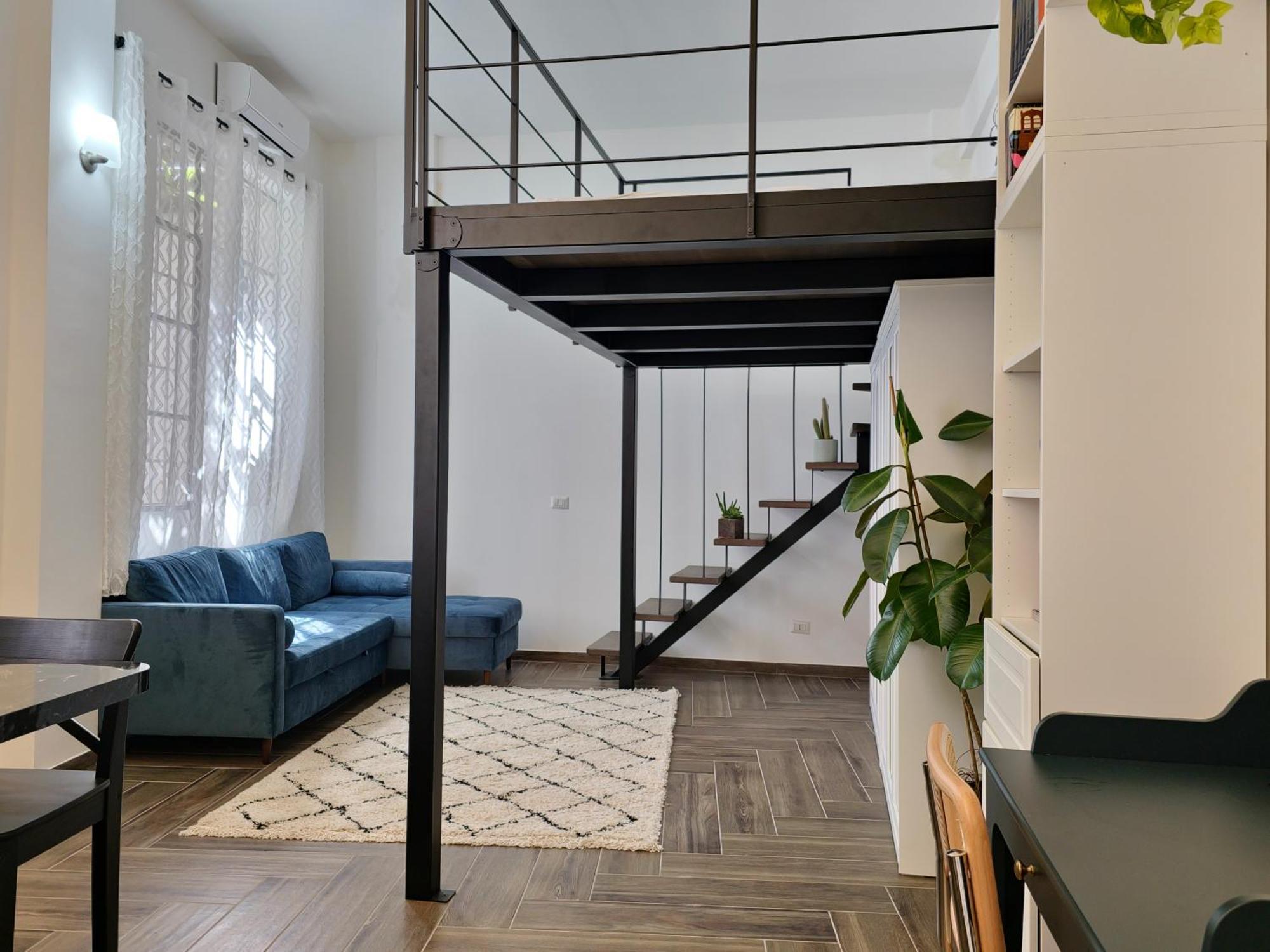 Stylish Duplex In The Heart Of - Navigli Bocconi *